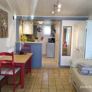  Appartement Brou-seillon : Entre Histoire Et Nature France
