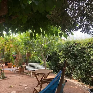  Appartement Joli Studio Indépendant, Avec Extérieur Verdoyant à France