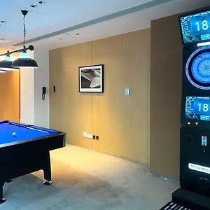 Апарт-отель Oasis Aurum 181, Гонконг